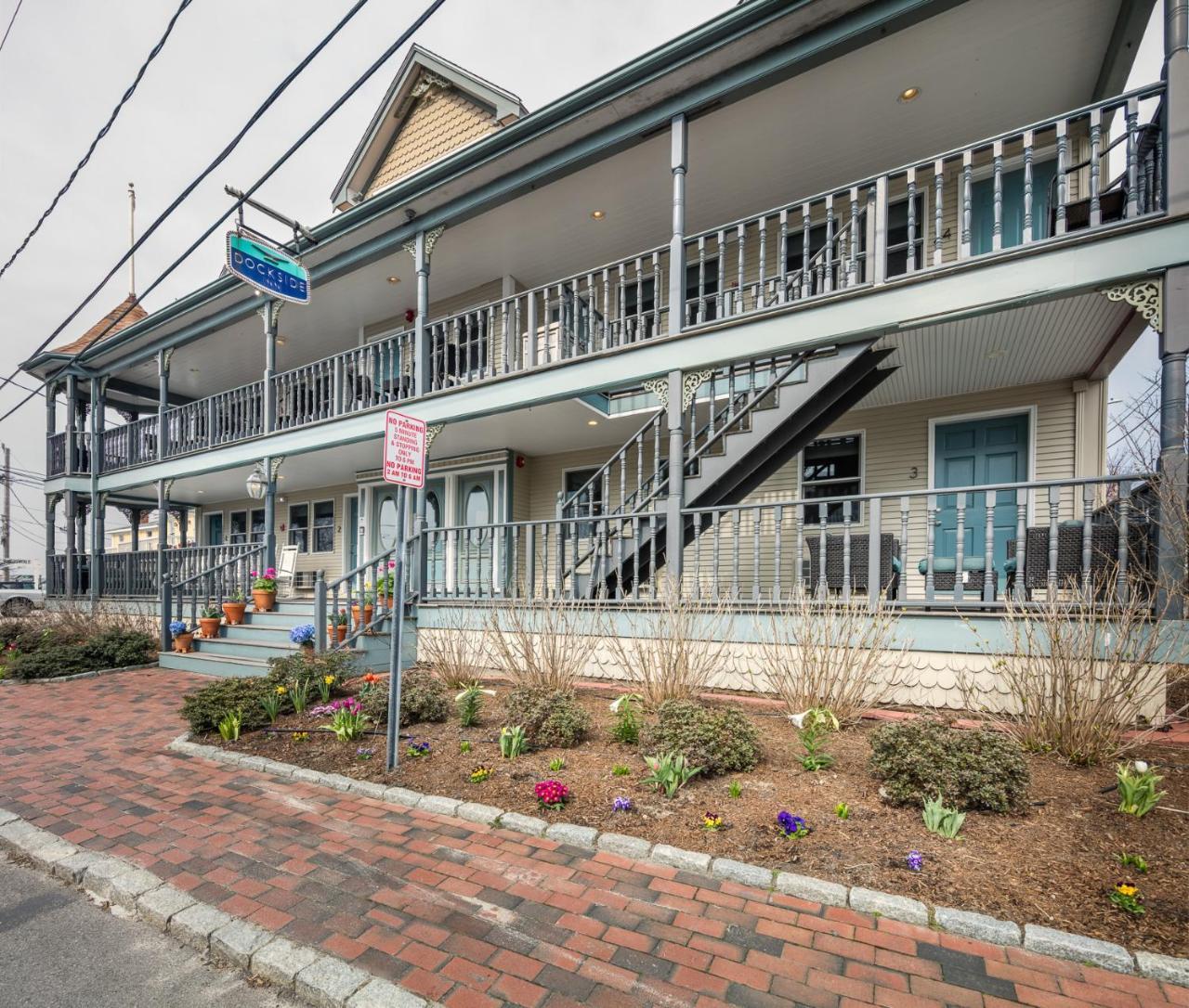 Dockside Inn Vineyard Haven Exterior photo